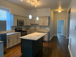 735 E 50th St #1E, Chicago, IL 60615