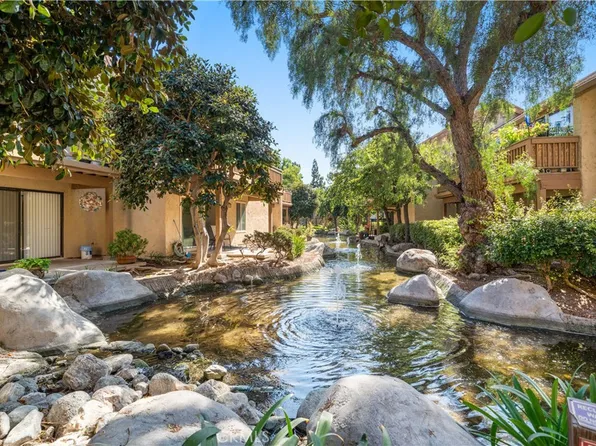 208 Orange Blossom, Irvine, CA 92618