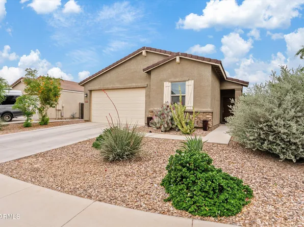 528 W MAGENA Drive, San Tan Valley, AZ 85140