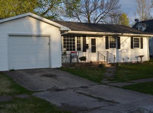 224 S Collier St, Centralia, MO 65240