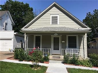 1st image of 215 N 15th St