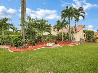 2655 SW 23rd Cranbrook Dr, Boynton Beach, FL 33436