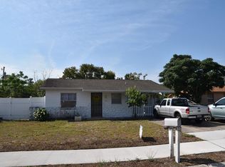 2301 Fleet Cir, Orlando, FL 32817