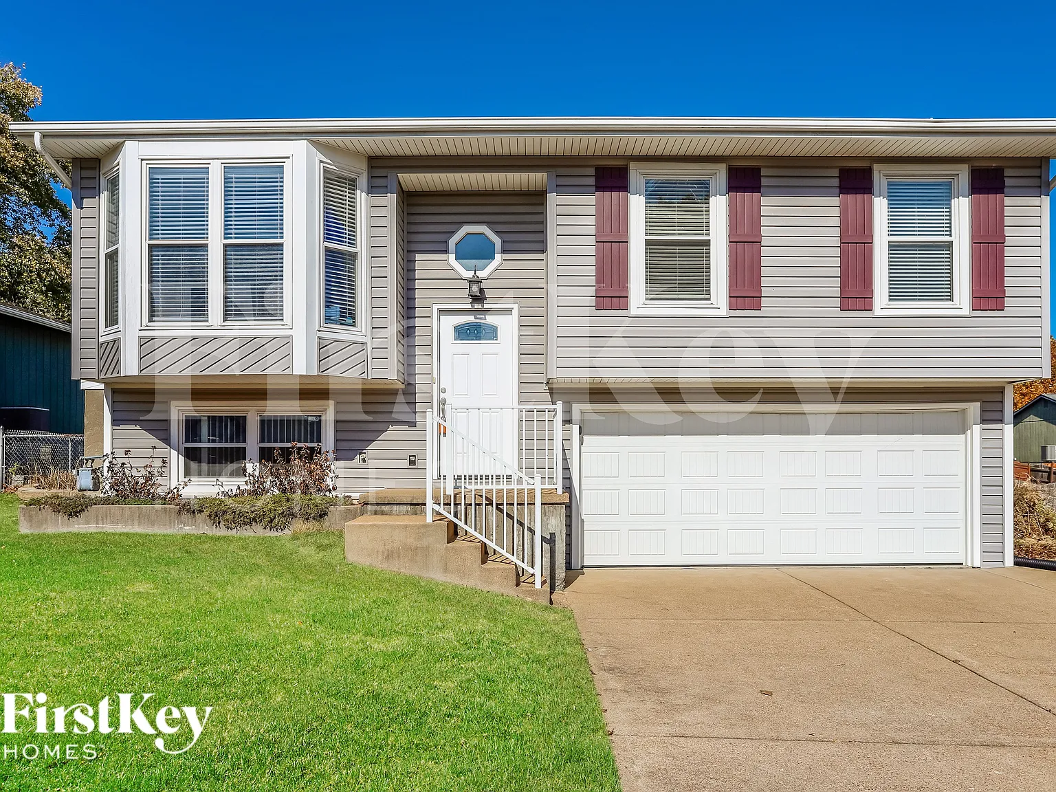 3 bed, 2.0 bath, 1296 sqft, $1,865 — Photo 1
