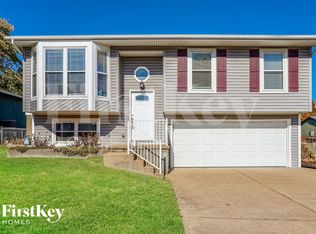 3201 Lupine Dr, Arnold, MO 63010