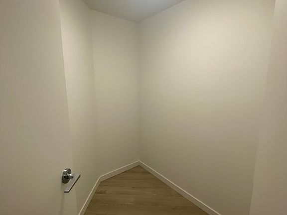 5th image of 685 Pacific Blvd #2701