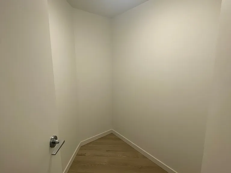 685 Pacific Blvd #2701 — Photo 5