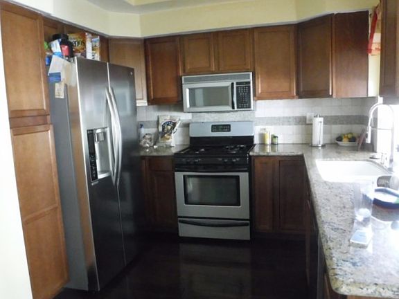 5th image of 27123 Sanford Way