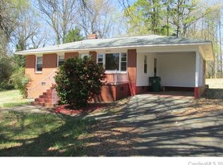 5611 Anderson Rd, Charlotte, NC 28269