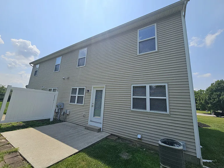 126 Wagnalls Ct — Photo 16