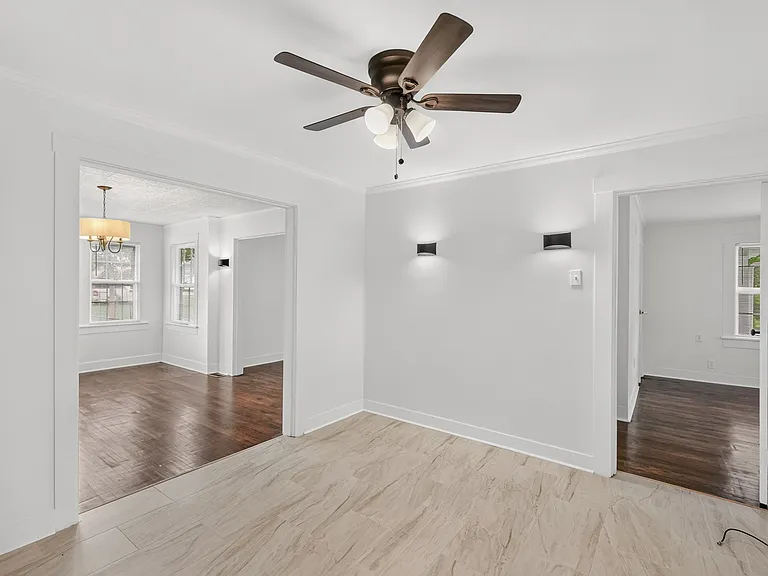 110 Woodcraft Dr — Photo 14