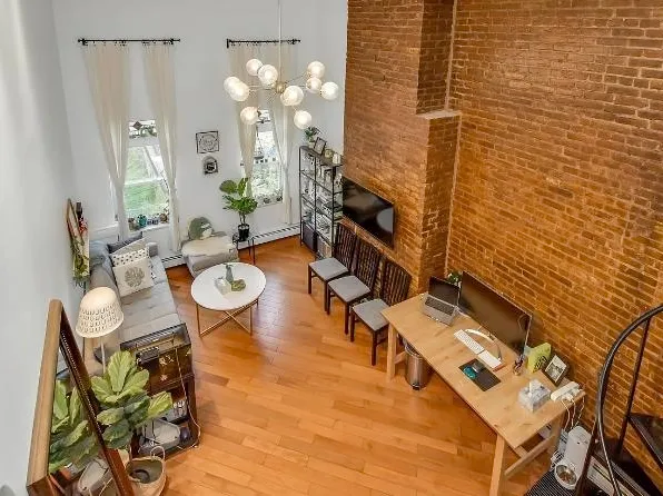 212 9th Street image 4 of 14