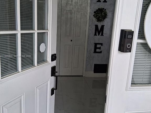 5th image of 6035 Caprice Dr