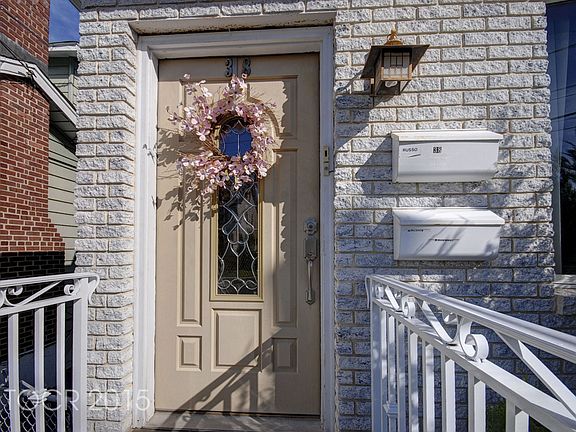 2nd image of 38 Ilford Ave