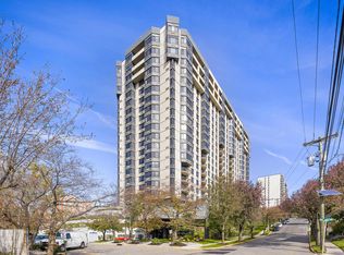 1265 15th St APT 7D, Fort Lee, NJ 07024