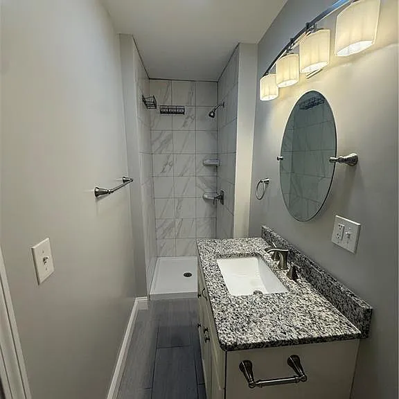 104 John St #2 — Photo 4