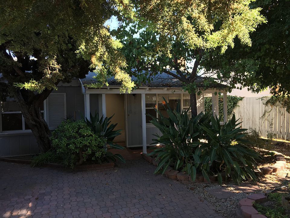 1st image of 316 Redondo Ave #318