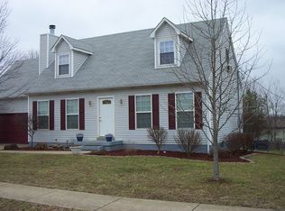 3008 S Woodland Dr, Radcliff, KY 40160