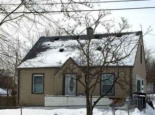 27 Monterey St, Pontiac, MI 48342
