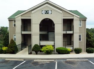 535 Valley View Rd APT D202, Branson, MO 65616