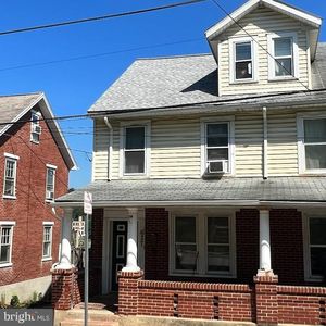 627 Walnut St, Coatesville, PA, 19320