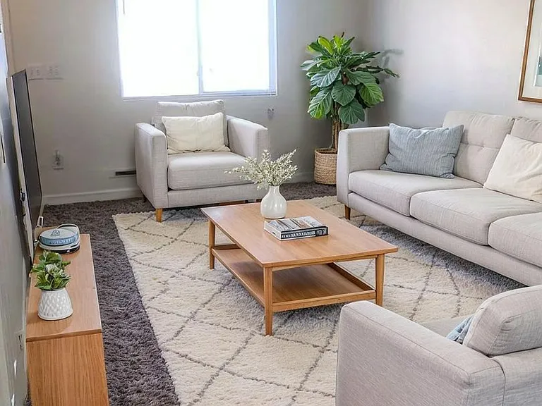 4321 Lashelle Ave — Photo 1
