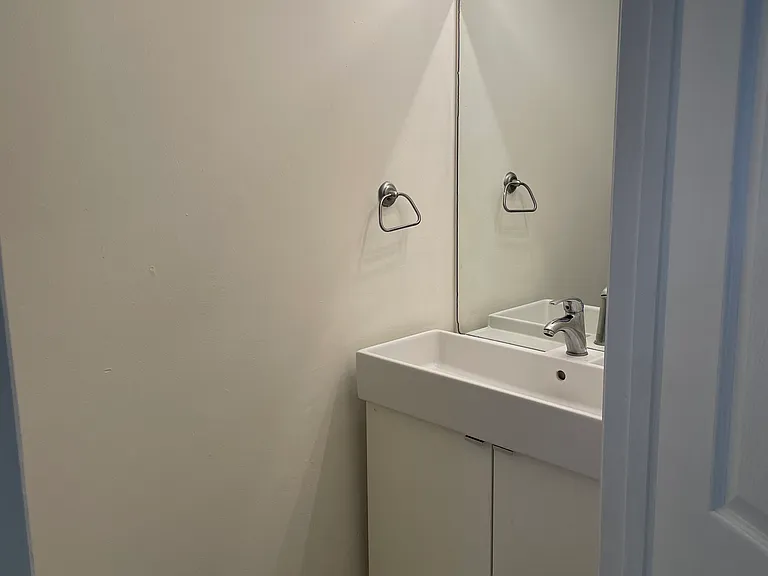 9441 Palm Cir S #9441 — Photo 8
