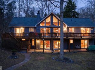 2325 Waterside Dr, Bumpass, VA 23024