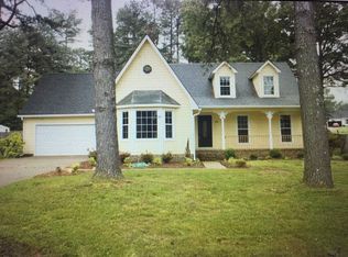 54 Pinewood Dr, Jackson, TN 38305