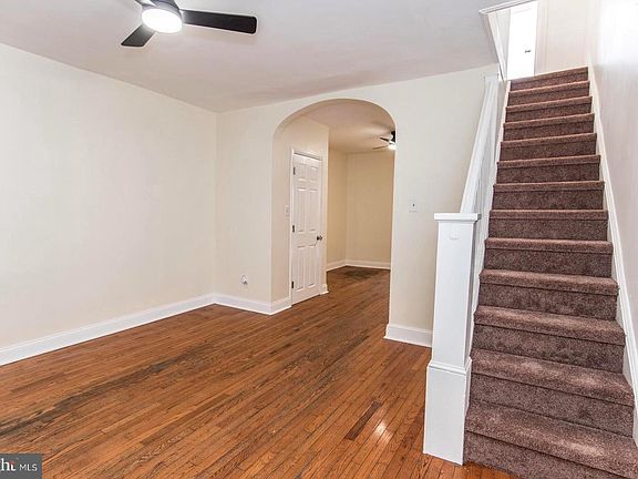 5th image of 3123 Edgemont St