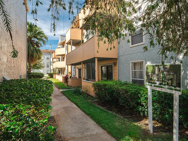 8609 Postwood Dr #101 — Photo 9