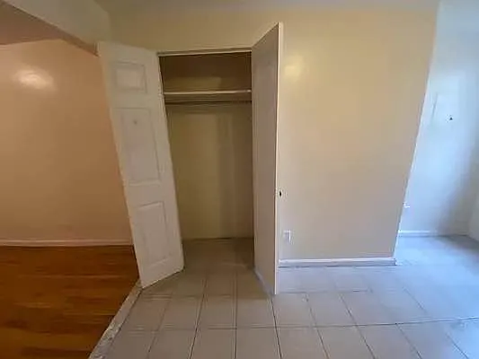 Rented by R New York | media 17