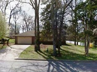 404 North St, Nixa, MO 65714