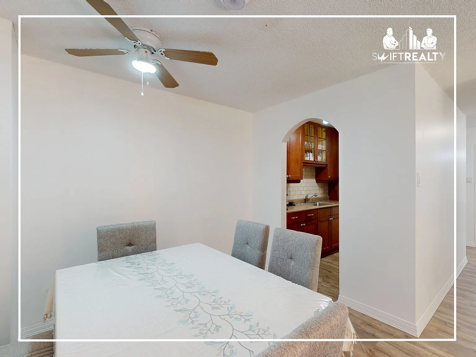 Spacious 2 Bed 2 Bath Unit in Pemberton, North Vancouver! — Photo 4