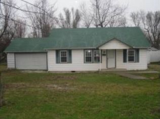 2115 E Walnut St, Springfield, MO 65802