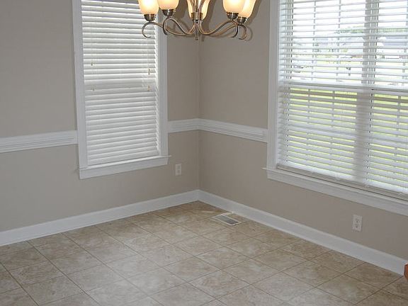 5th image of 519 Heron Dr