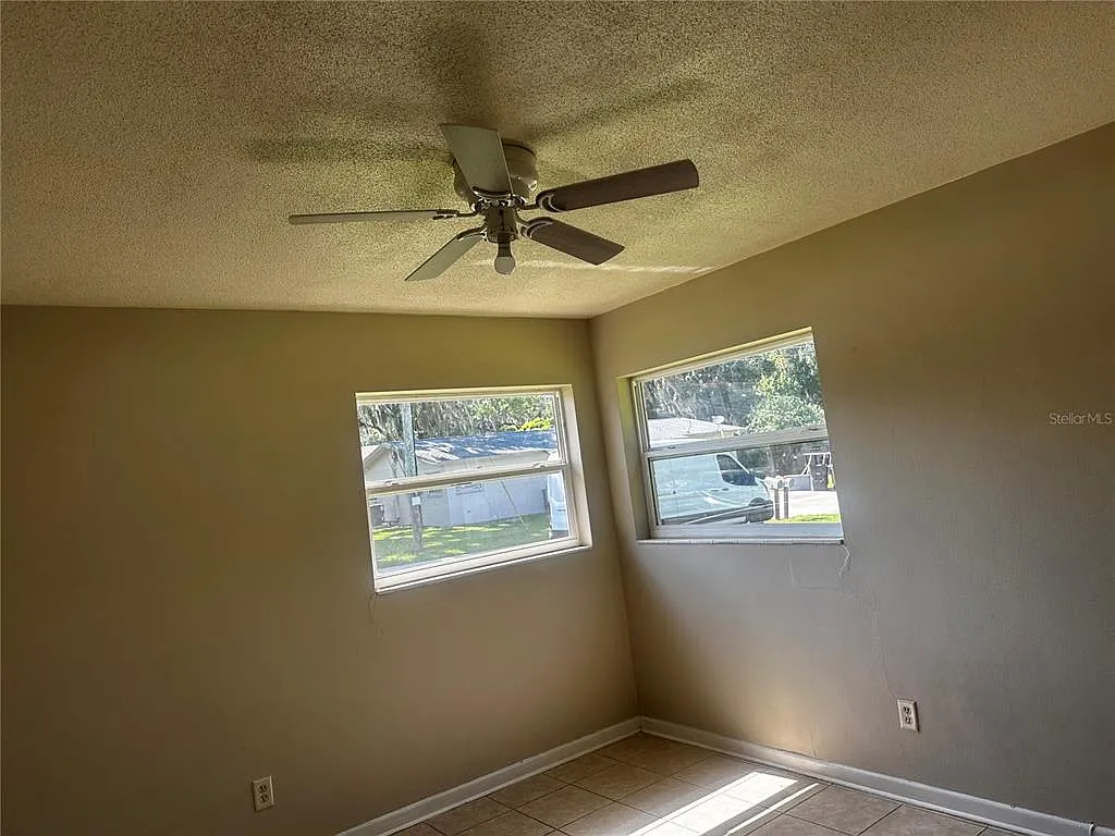 2 bed, 1.0 bath, 840 sqft, $1,025 — Photo 3