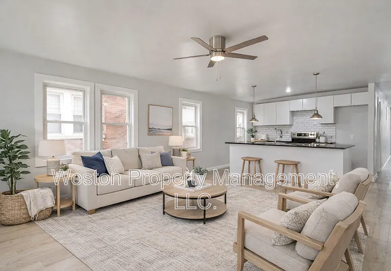 711 NW 30th St #4 — Photo 11