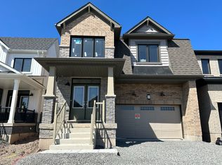 298 Forks Rd, Welland, ON L3B 6C5