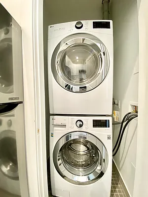 Rented by Highline Residential | media 32