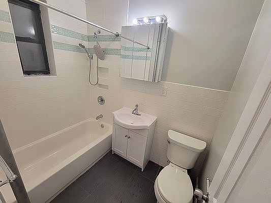 5th image of 1887 Amsterdam Ave APT 3B