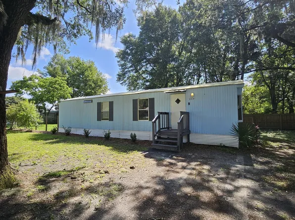206 ALGONQUIN Street, Satsuma, FL 32189