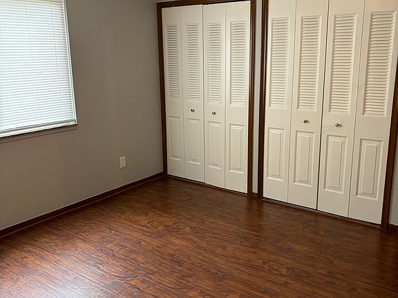 4th image of 32718 Harper Ave