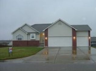 1834 S Goebel St, Wichita, KS 67207