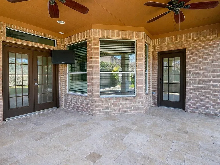 4111 Clubhollow — Photo 29