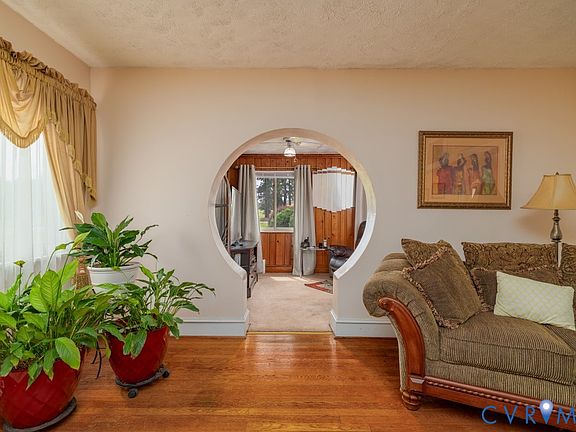 5th image of 1300 Sussex Dr
