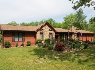 1751 Laymantown Rd, Troutville, VA 24175