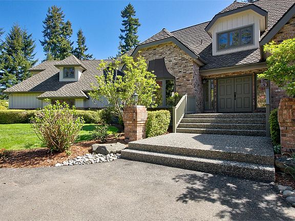 3rd image of 17359 NE 147th St