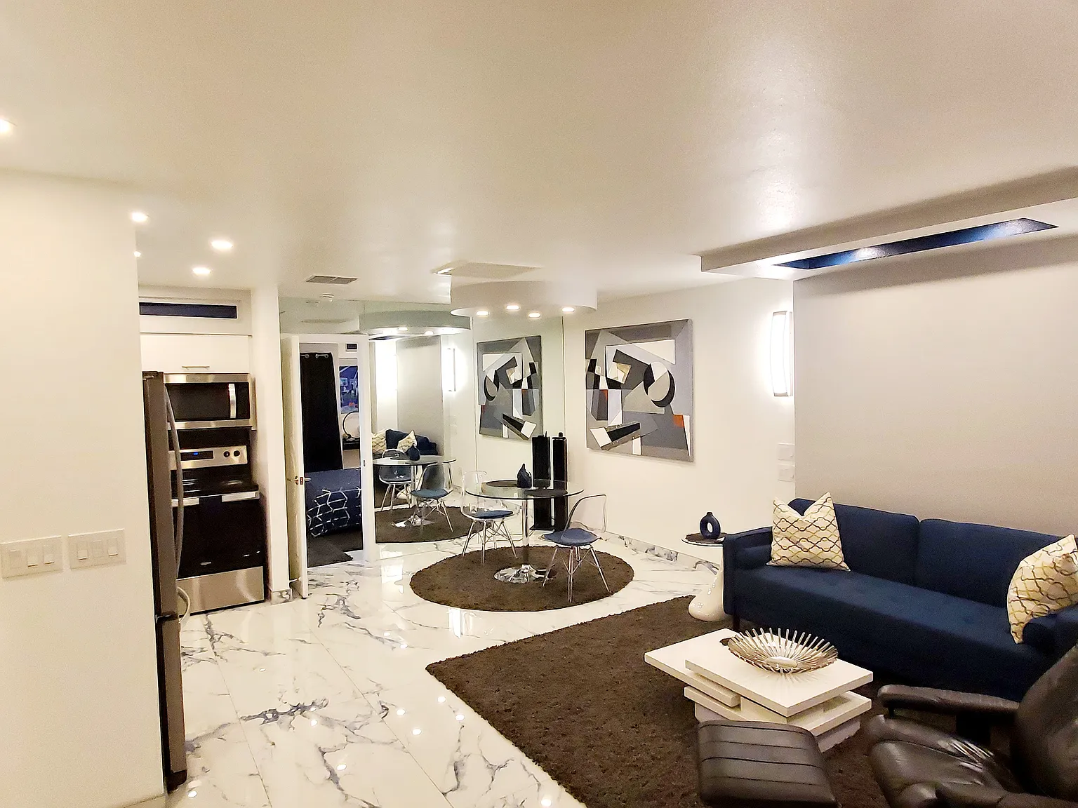 1 bed, $3,250 — Photo 3