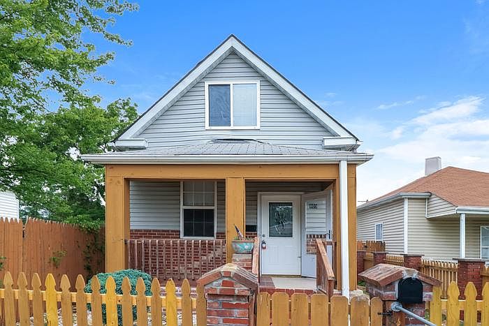1st image of 806 Erskine Ave